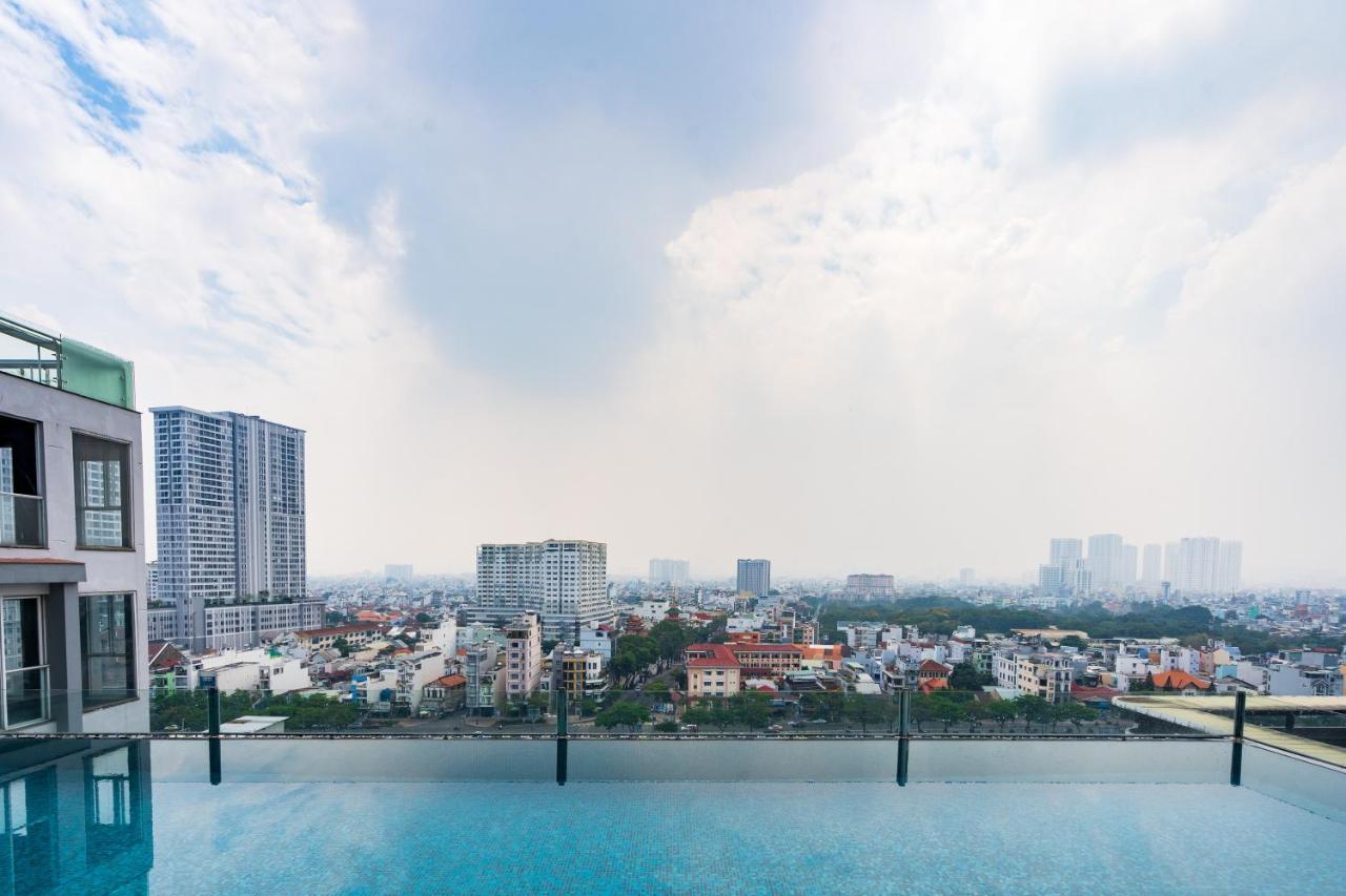 The Arrivals - Cozy Hotel - Pool & Skybar - Sgcenter Ho Chi Minh City Exterior photo